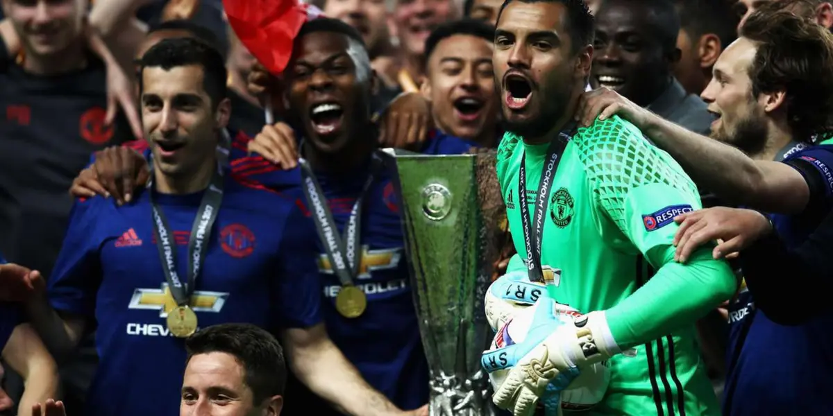 A Manchester United champion would be trying to have an opportunity to play for Everton.