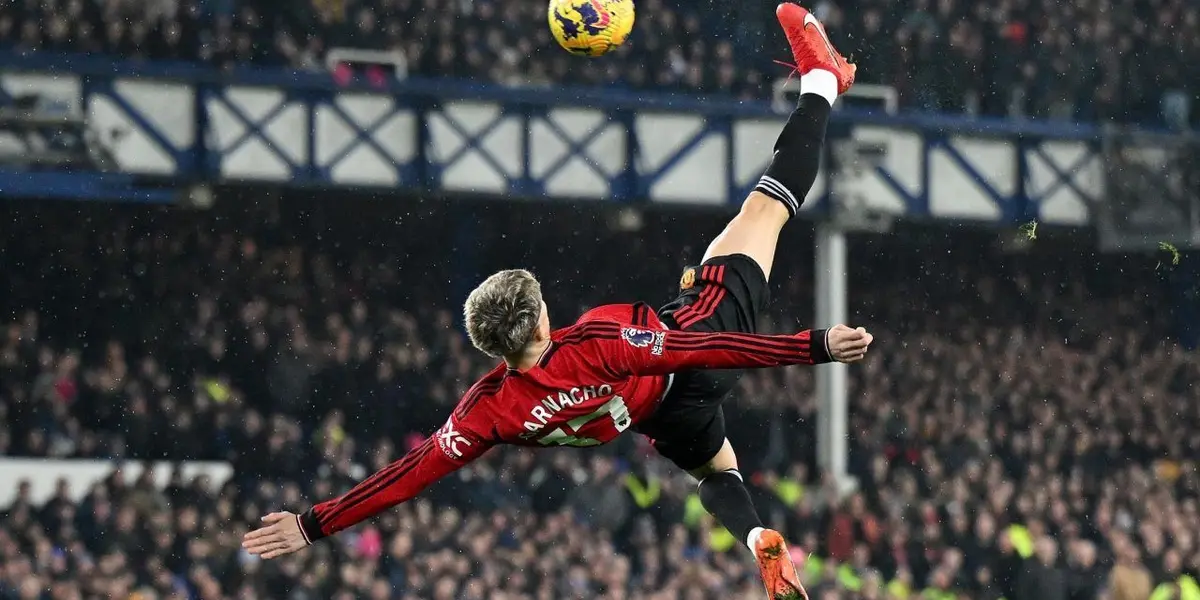 Alejandro Garnacho has just been selected as a candidate for the award for the best goal of the month in the Premier League.