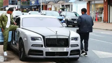 Trying to cash in, what United’s Rashford asks to sell his old Rolls-Royce