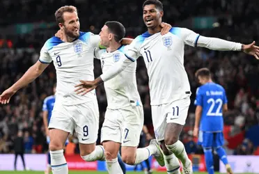 The English team imposed their quality over their rival