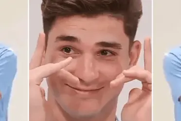 The Manchester City player even received a special stamp with his last name in Korean